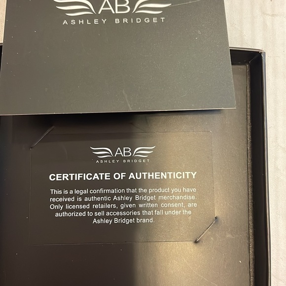 Ashley Bridget - Scrunchie holder Bangle Bracelet Silver Plated - Picture 2 of 3